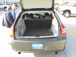 While I was chatting with Ryan, Turbo snapped a nice pic of the gaping liftgate.